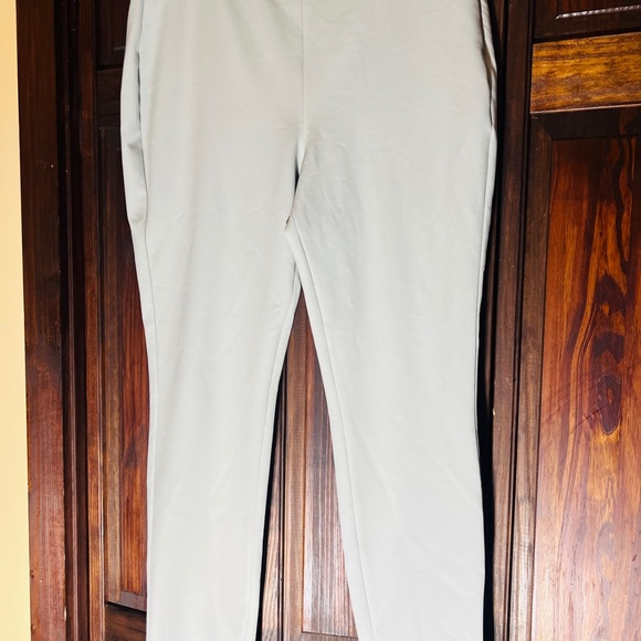 Express Cream Trousers - Picture 1 of 4